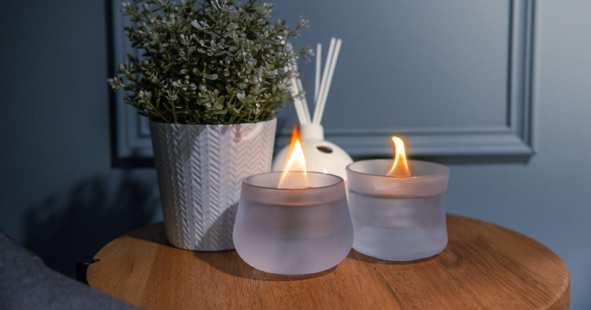 Innovative Fireplaces, Tabletop Fire Pits, & Candles